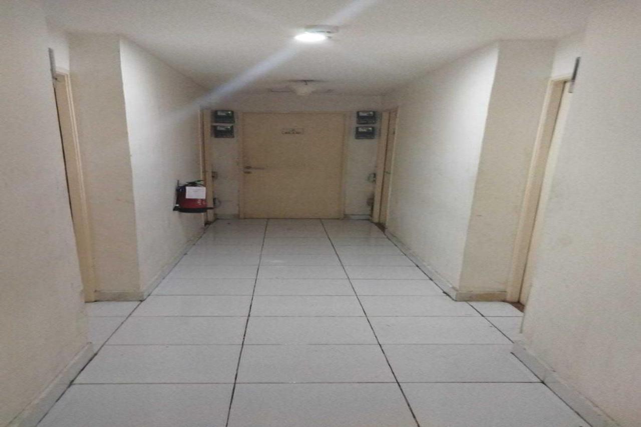 Express O 91801 Zye Room'S Aeropolis Tangerang Esterno foto